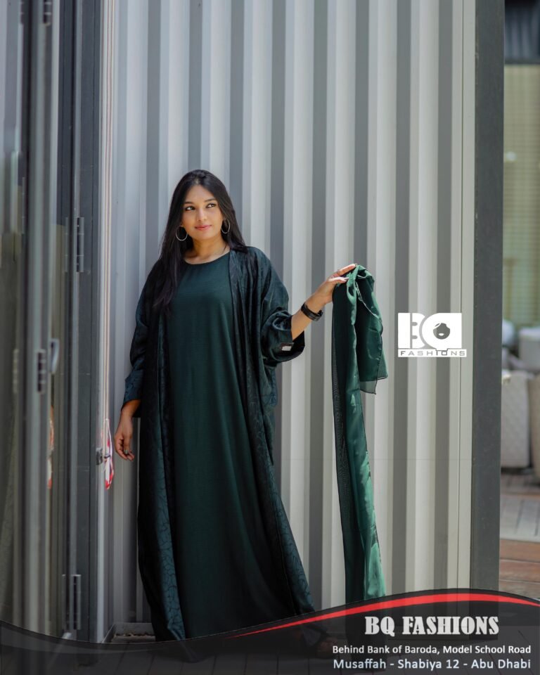 Dark Green Overcoat Abaya – Women’s tailored long Islamic coat with belt for modest fashion